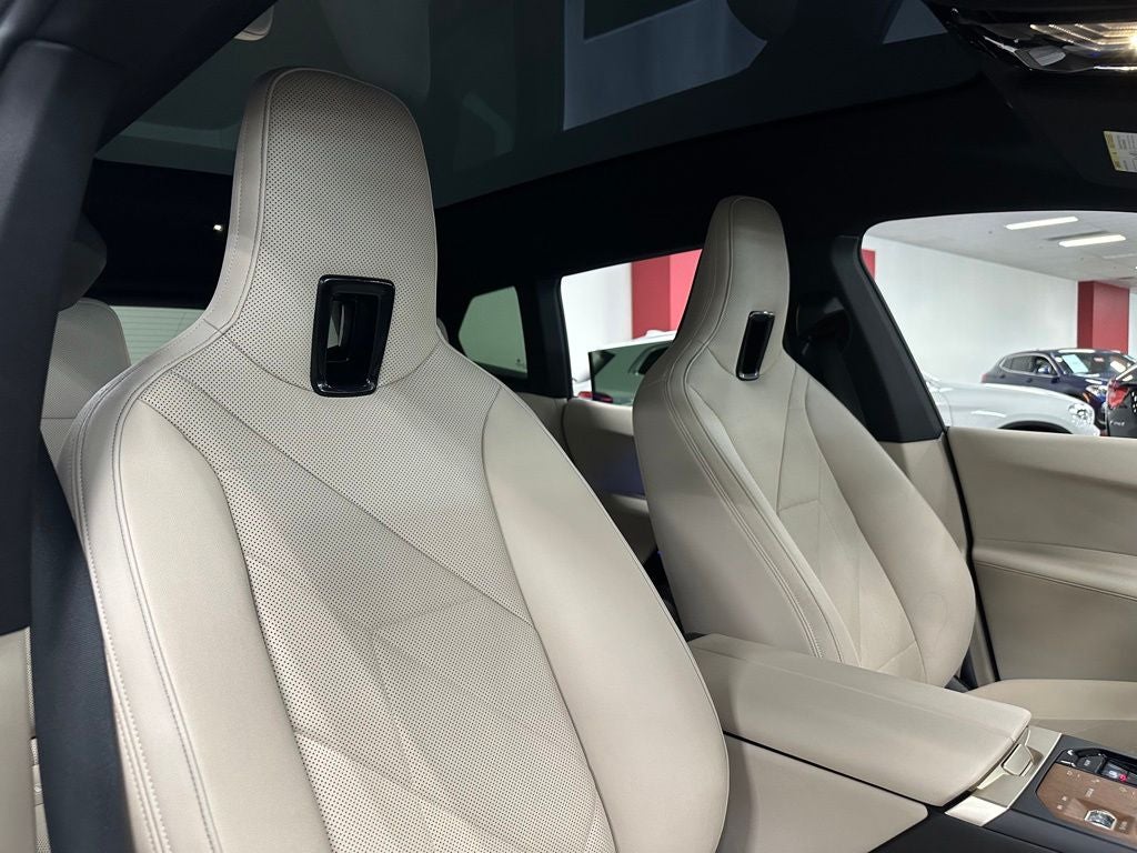 2023 BMW iX xDrive50