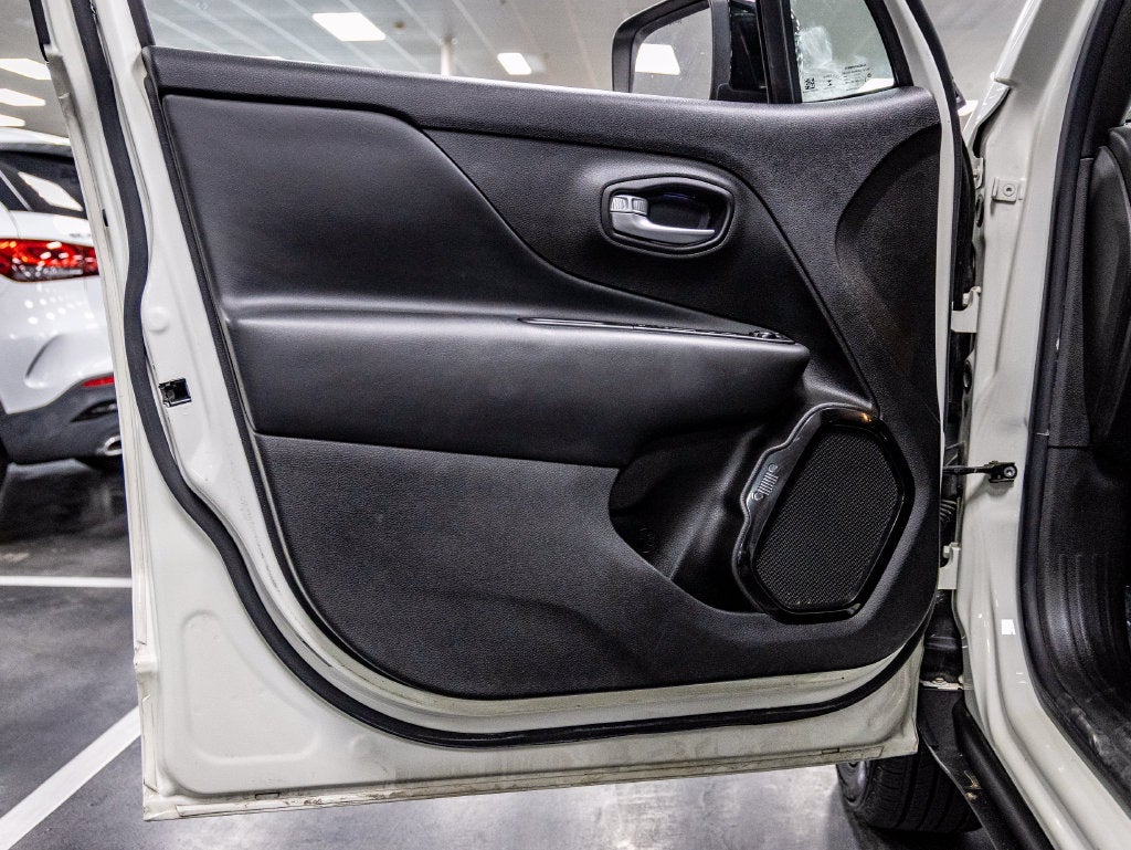 2022 Jeep Renegade Altitude