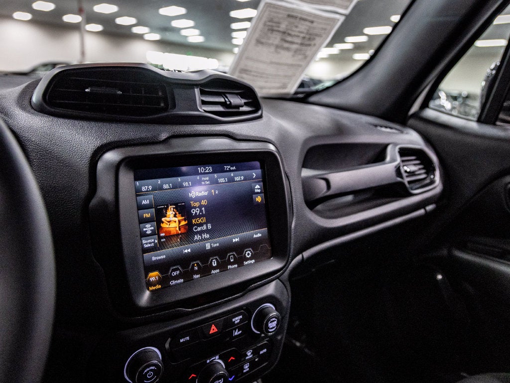 2022 Jeep Renegade Altitude