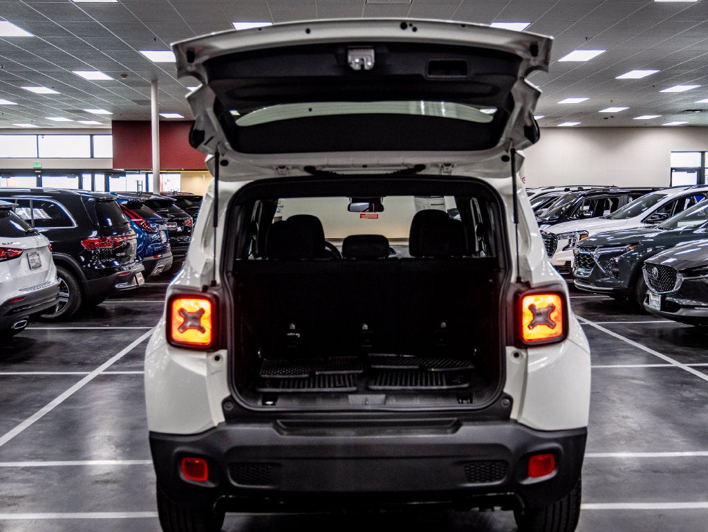 2022 Jeep Renegade Altitude