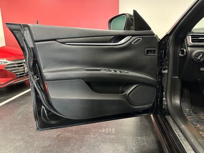 2017 Maserati Ghibli Base