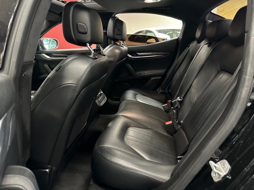 2017 Maserati Ghibli Base