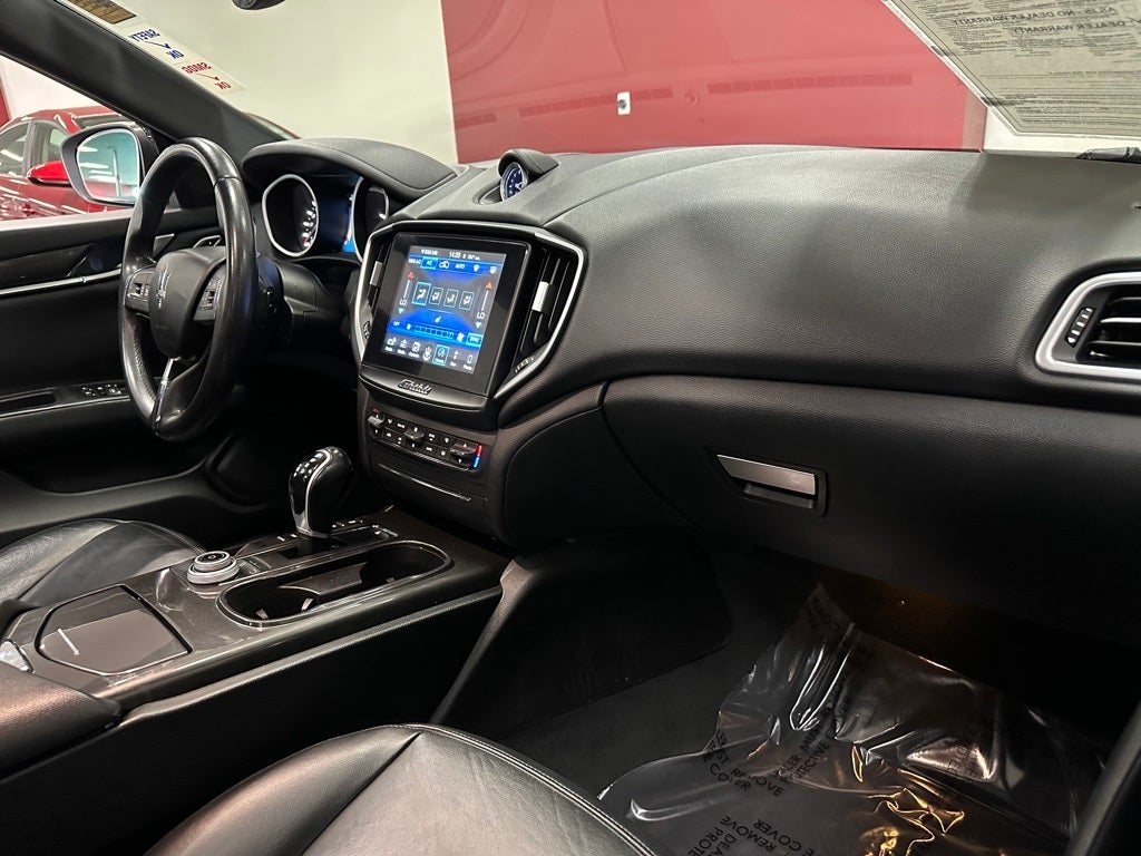 2017 Maserati Ghibli Base